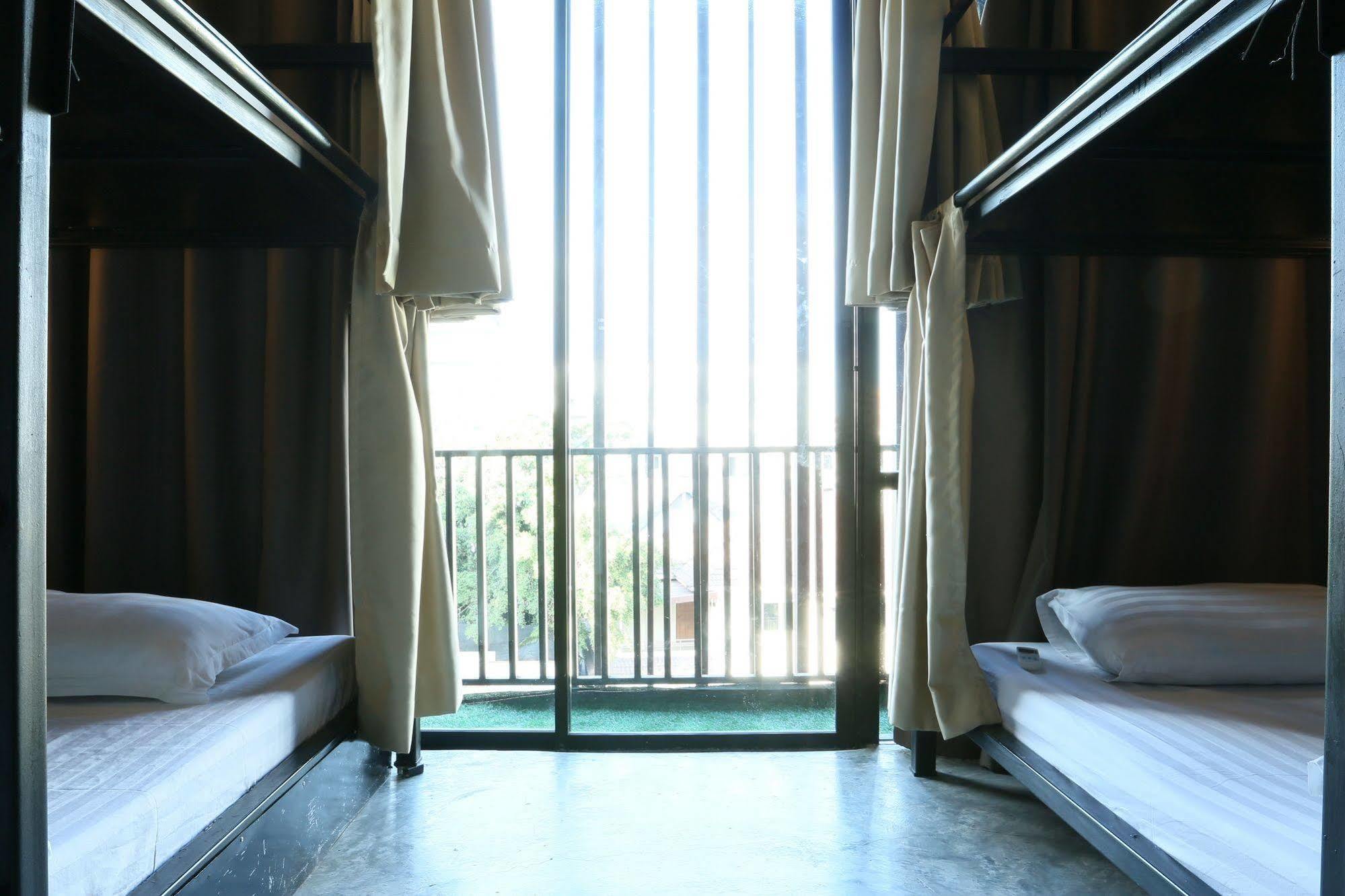 The Pause Hostel Chiang Mai Exterior foto