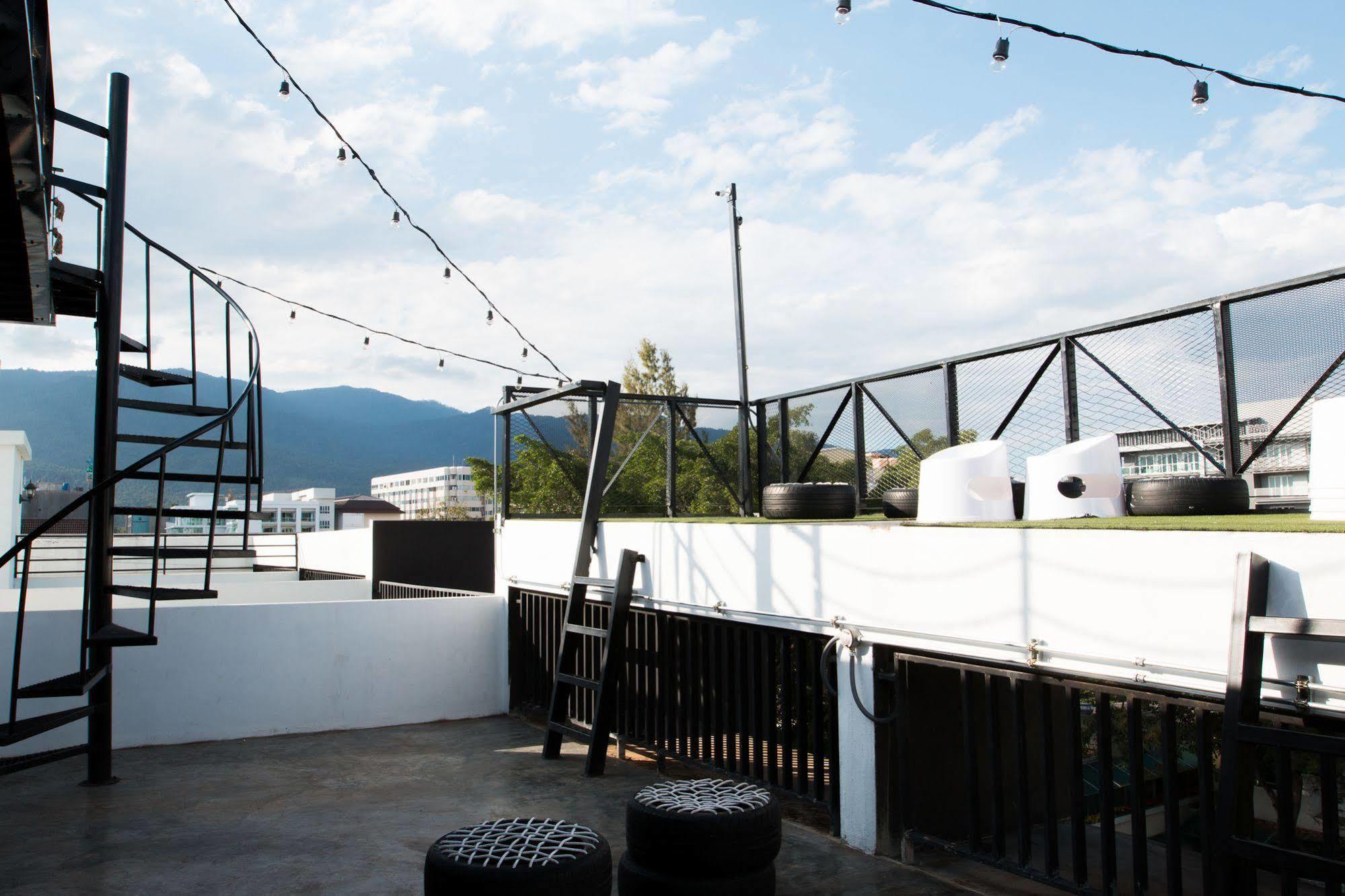 The Pause Hostel Chiang Mai Exterior foto