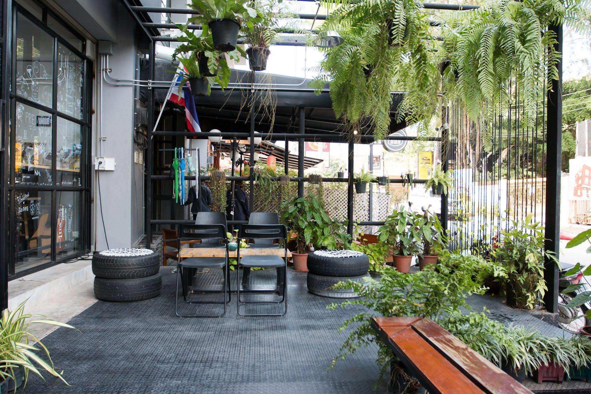 The Pause Hostel Chiang Mai Exterior foto